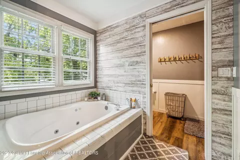 619 Looking Glass Glen Dr, Dewitt, MI 48820 photo 28