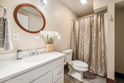 619 Looking Glass Glen Dr, Dewitt, MI 48820 photo 38