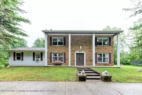 12756 11 Mile Rd, Ceresco, MI 49033