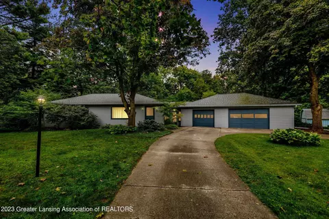 5010 Algonquin Way, Okemos, MI 48864