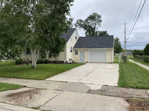 1622 Loraine Ave, Lansing, MI 48910