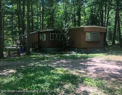 1357 E Grand Blvd, Cheboygan, MI 49721