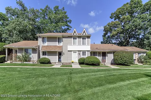 1922 Lac Du Mont Dr # 3, Haslett, MI 48840
