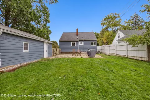 4005 Devonshire Ave, Lansing, MI 48910 photo 26