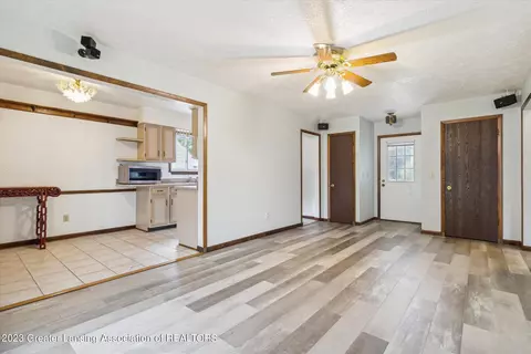 504 N Dibble Ave, Lansing, MI 48917 photo 6