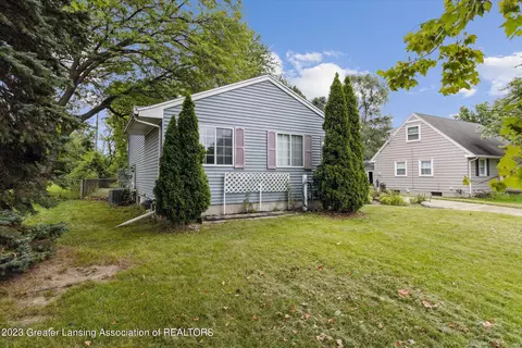504 N Dibble Ave, Lansing, MI 48917