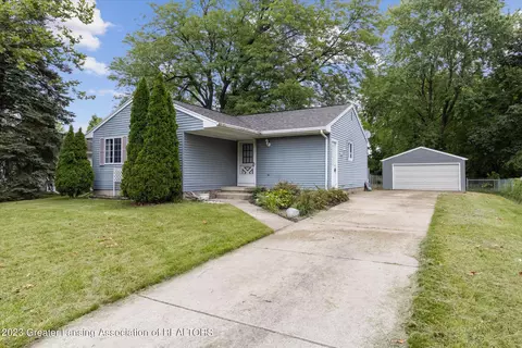504 N Dibble Ave, Lansing, MI 48917 photo 3