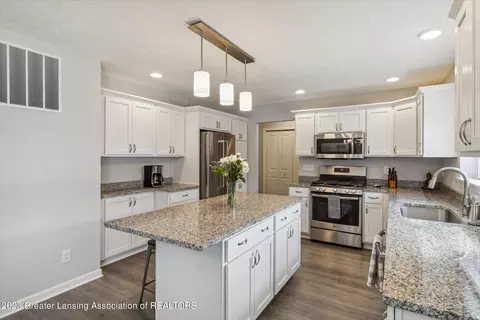 4151 Presidents Way, Dewitt, MI 48820 photo 12