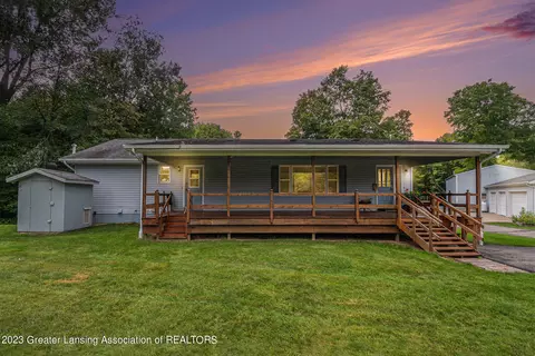 131 Gale Rd, Mason, MI 48854