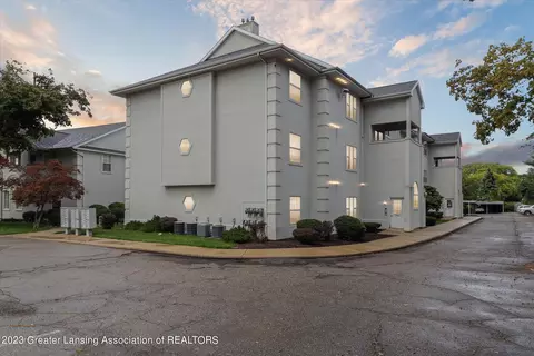 288 W Saginaw St #304, East Lansing, MI 48823