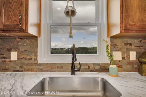 4141 E Jason Rd, Saint Johns, MI 48879 photo 10
