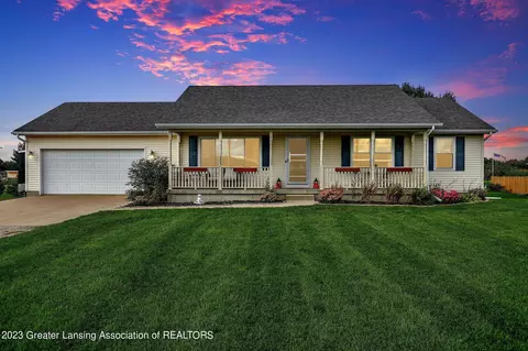 4141 E Jason Rd, Saint Johns, MI 48879