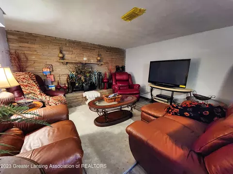 2154 Bruce Ave, Lansing, MI 48915 photo 17