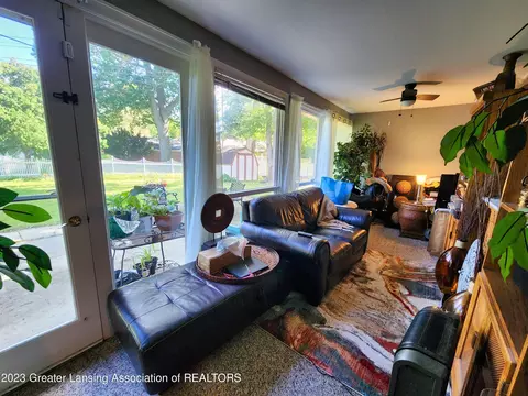 2154 Bruce Ave, Lansing, MI 48915 photo 15