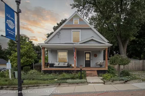 130 W Main St, Dewitt, MI 48820 photo 2