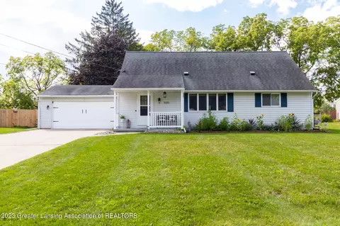 11091 Jerryson Dr, Grand Ledge, MI 48837