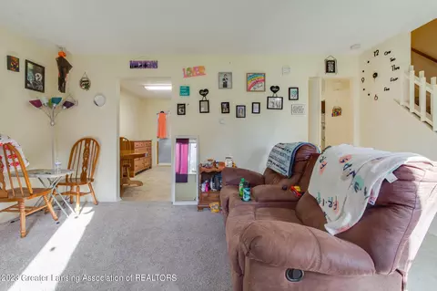 1896 Maple St, Holt, MI 48842 photo 3