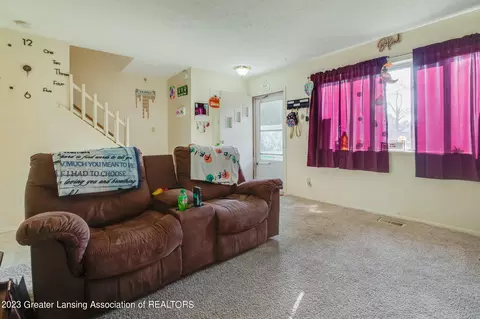 1896 Maple St, Holt, MI 48842 photo 4