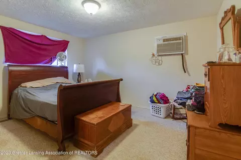 1896 Maple St, Holt, MI 48842 photo 29