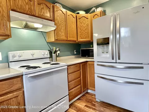 6501 Cooper Rd, Lansing, MI 48911 photo 23