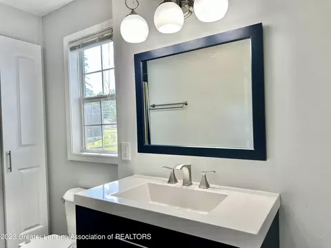 6501 Cooper Rd, Lansing, MI 48911 photo 25