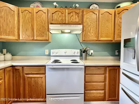 6501 Cooper Rd, Lansing, MI 48911 photo 22