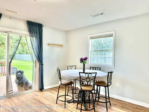6501 Cooper Rd, Lansing, MI 48911 photo 15