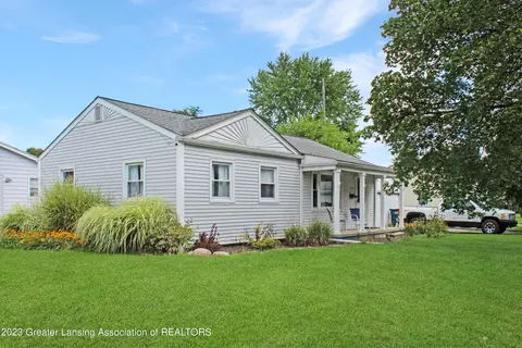 520 Rosadell Ave, Lansing, MI 48910