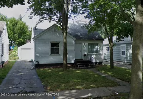 563 E Greenlawn Ave, Lansing, MI 48910