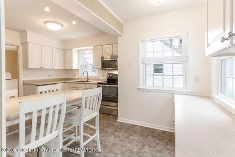 1425 Clifton Ave, Lansing, MI 48910 photo 14