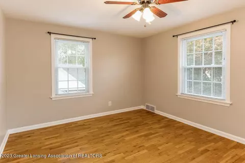 1425 Clifton Ave, Lansing, MI 48910 photo 29