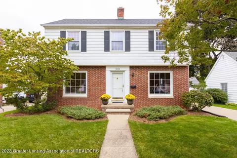 1425 Clifton Ave, Lansing, MI 48910