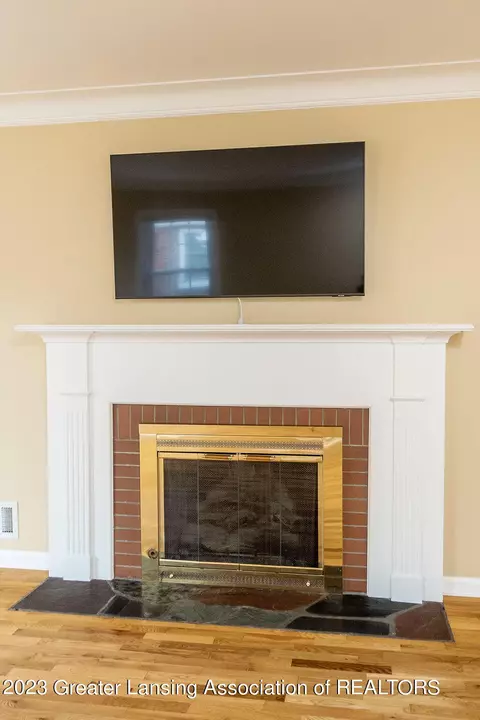 1425 Clifton Ave, Lansing, MI 48910 photo 10