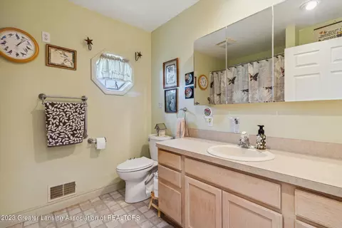 474 E Cronk Rd, Owosso, MI 48867 photo 15