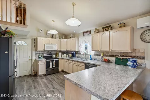 474 E Cronk Rd, Owosso, MI 48867 photo 7