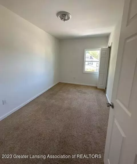 115 Huron St, Lansing, MI 48915 photo 10