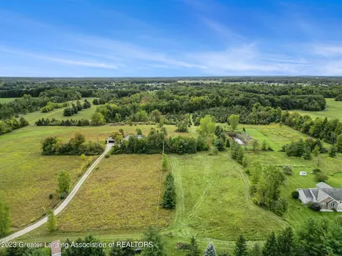 4975 W Cutler Rd, Dewitt, MI 48820 photo 4