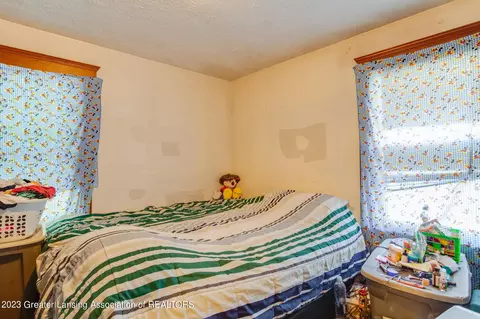 237 W Clark St, Jackson, MI 49203 photo 10