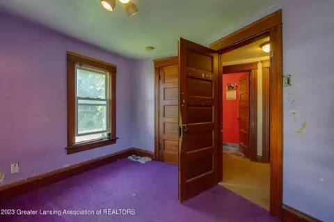 237 W Clark St, Jackson, MI 49203 photo 3