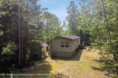 1651 Morgan Trl, Barton City, MI 48705