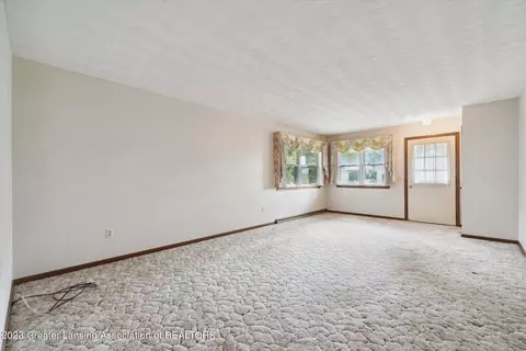 11050 W 6th St, Fowler, MI 48835 photo 7