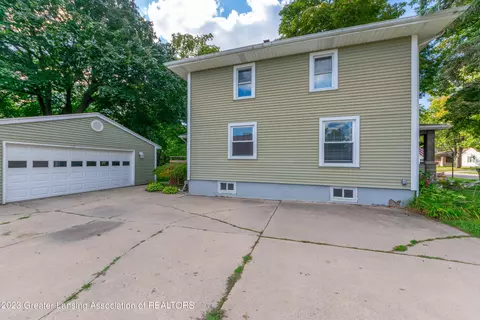 215 W Washington St, Dewitt, MI 48820 photo 46