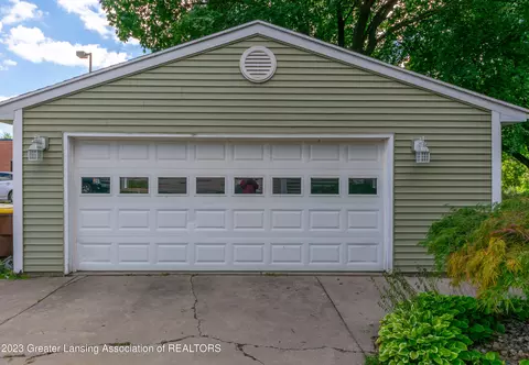 215 W Washington St, Dewitt, MI 48820 photo 34