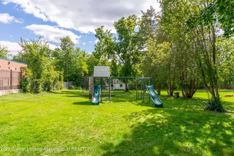 215 W Washington St, Dewitt, MI 48820 photo 40