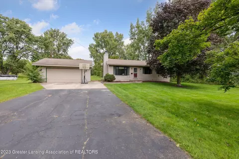 5151 Sleight Rd, Bath, MI 48808 photo 2