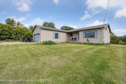 3200 N Williams Rd, Saint Johns, MI 48879
