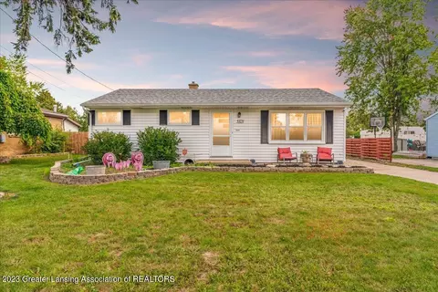 5321 Glenwood Ave, Lansing, MI 48911