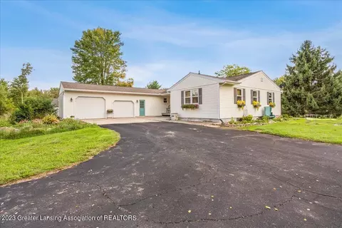 1801 Tomlinson Rd, Mason, MI 48854