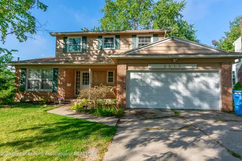 2017 Cogswell Dr, Lansing, MI 48906