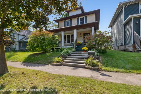 333 W Jefferson St, Grand Ledge, MI 48837